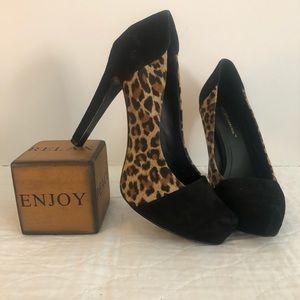 BCBG PLATFORM HEELS (ALMOST NEW) #4-04202020